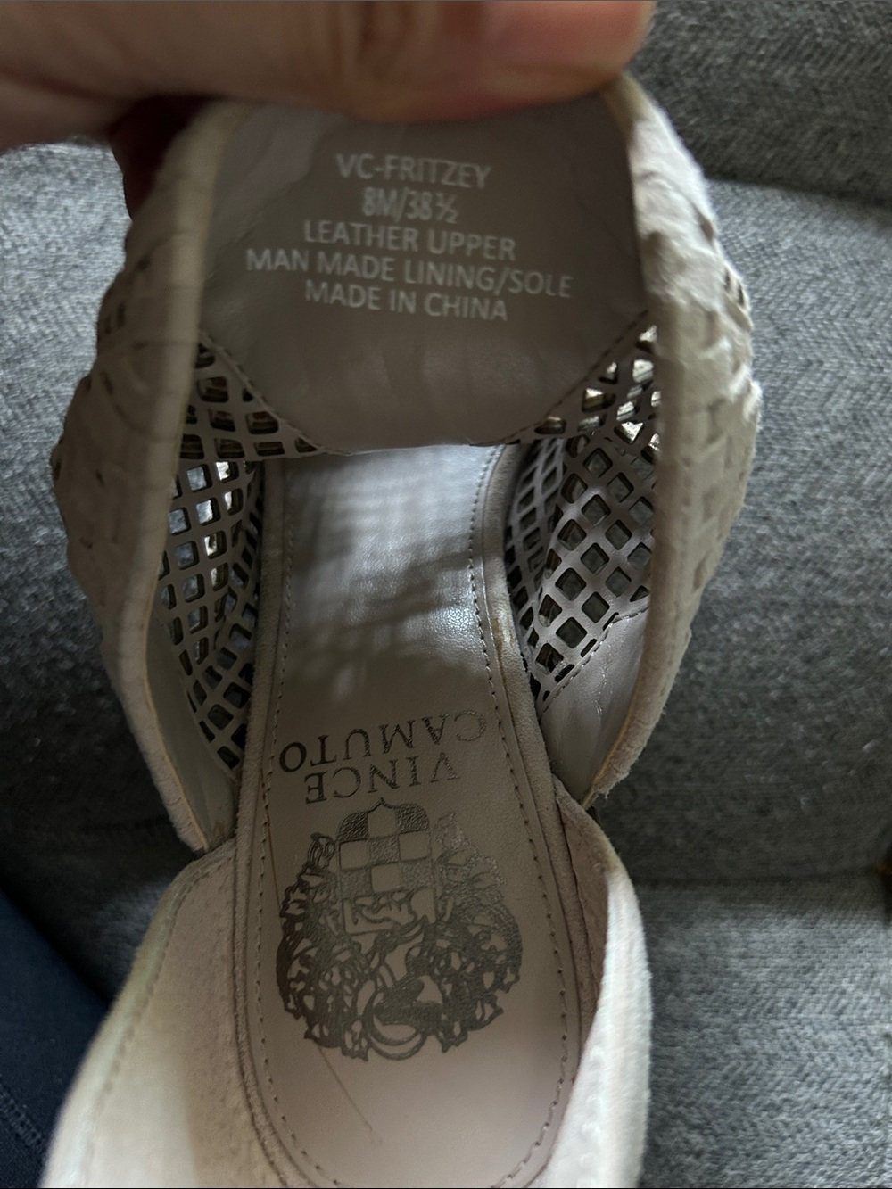 vince camuto FRITZEY BOOTIE women’s size 8 - Picture 10 of 13